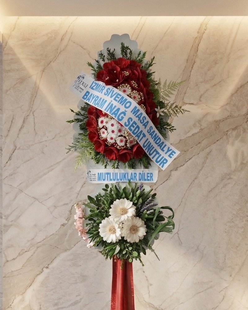 Mutluluklar Diler Çelenk