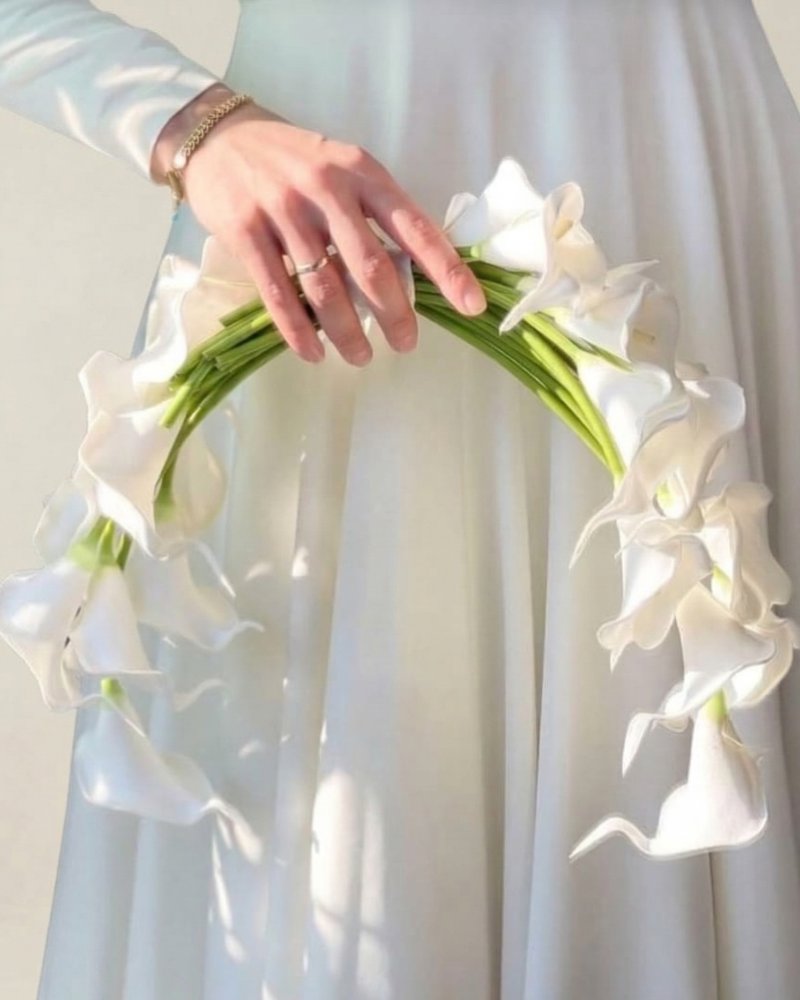 Zarif Beyaz Gala Çember Gelin Buketi